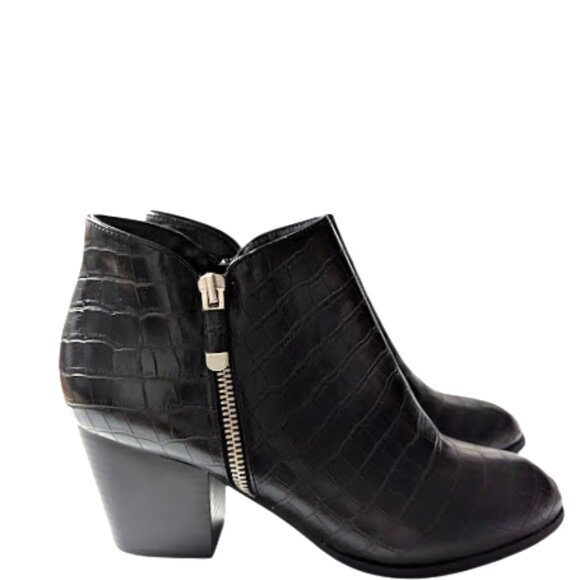 Style & Co Womens Black Faux Leather Moc Croc Almond Toe Ankle Boots Size 8 NWOB - Picture 2 of 7